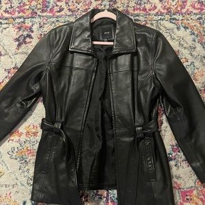 Black leather jacket in perfect condition